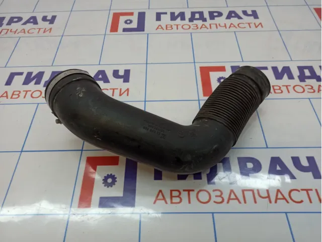Воздуховод Opel Astra (H) 55559325.