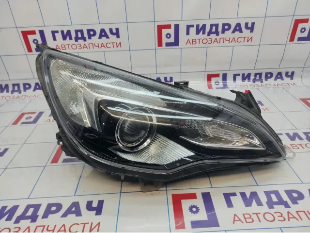 Фара правая Opel Astra GTC (J) 39027952