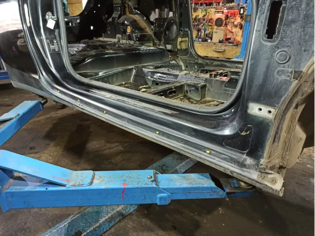 Порог правый Opel Astra GTC (J)