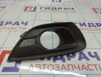 Рамка противотуманной фары правой Opel Astra GTC (J) 1400939