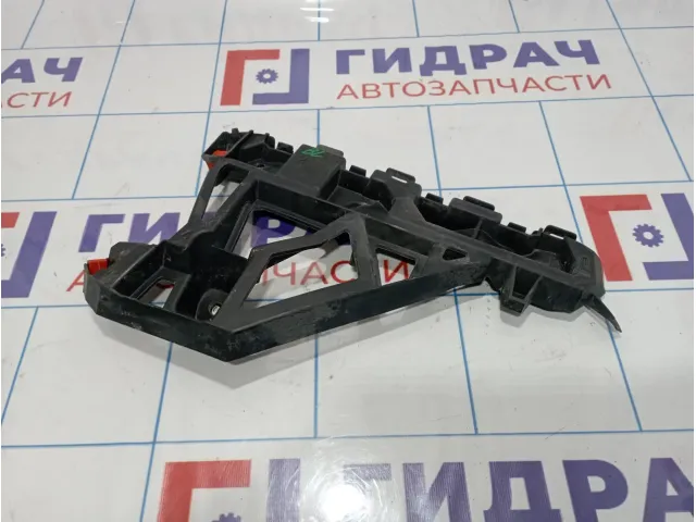 Кронштейн заднего бампера левый Opel Astra GTC (J) 13266141