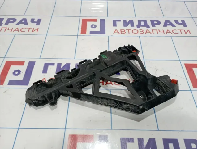 Кронштейн заднего бампера правый Opel Astra GTC (J) 13266143