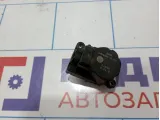 Моторчик заслонки отопителя Opel Astra GTC (J) 1845128