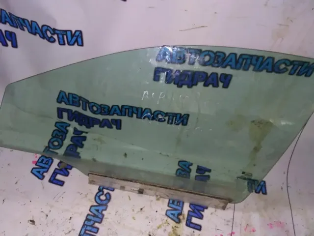 стекло переднее левое Opel Astra H