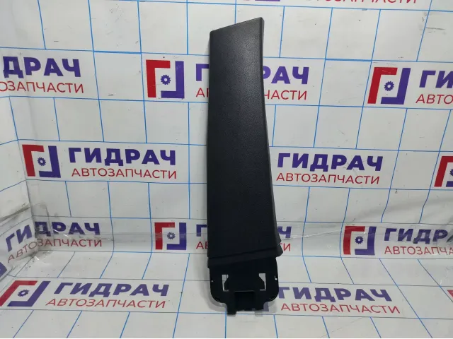 Обшивка стойки средняя правая Opel Astra (H) 7226230