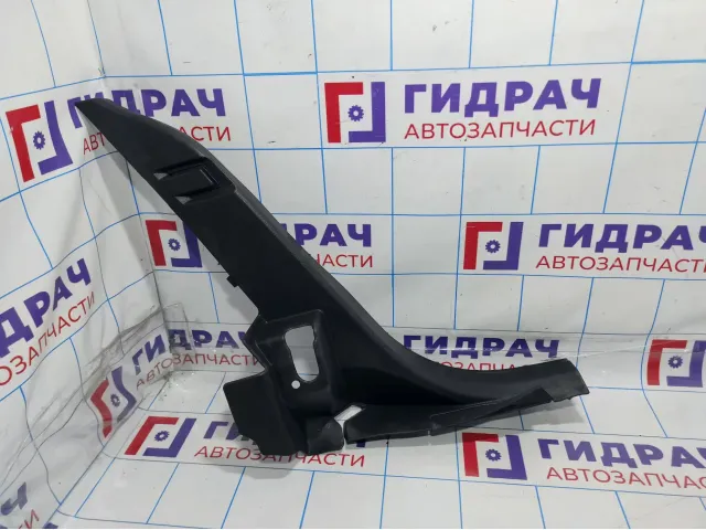 Обшивка стойки задней левой нижняя Opel Astra (H) 7226247