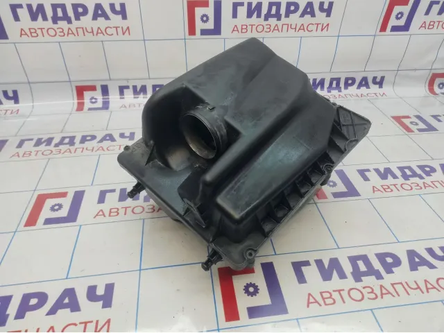 Корпус воздушного фильтра Opel Astra (H) 834138
