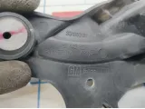 Кронштейн заднего бампера левый Opel Astra (H) 13143106