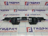 Направляющая переднего бампера Opel Astra (H) 13225772