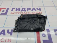 Кронштейн блока управления двигателем Opel Astra (H) 55560396