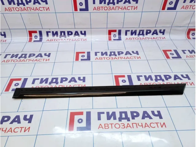 Молдинг задней левой двери Opel Astra (H) 5172415