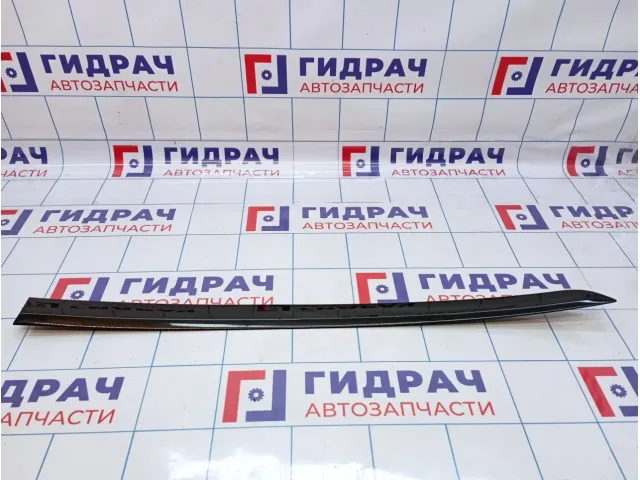 Молдинг передней правой двери Opel Astra (H) 172721