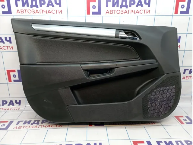 Обшивка двери передней левой Opel Astra (H) 13254936