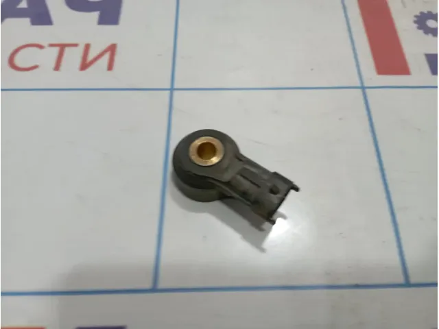 Датчик детонации Opel Astra (H) 24435095
