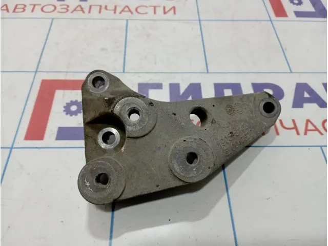 Кронштейн опоры КПП Opel Astra (H) 90575142