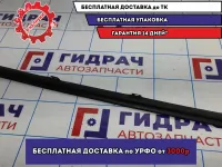 Уплотнитель стекла переднего левого Opel Astra H 24468022.