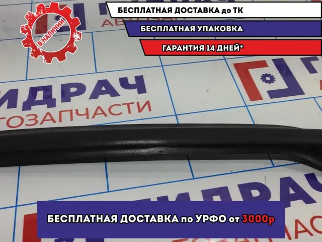 Накладка стойки правая Opel Astra H 013123711.