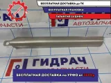 Накладка декоративная Opel Astra H 13116934.