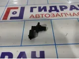 Датчик положения распредвала Opel Astra H 0232103052.