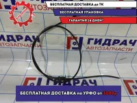 Трос открывания капота Opel Astra H 13105886.