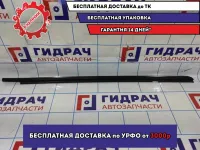Накладка стекла заднего правого Opel Astra H 94700988.