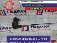Замок двери задней правой Opel Astra H 13220372.