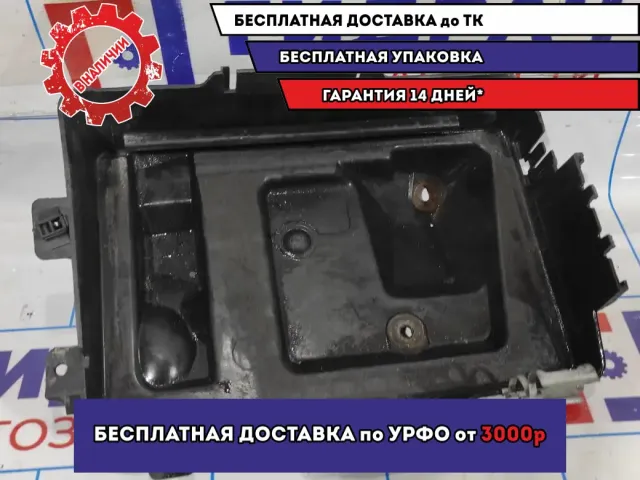 Крепление АКБ Opel Astra H 13234223. Корпус.