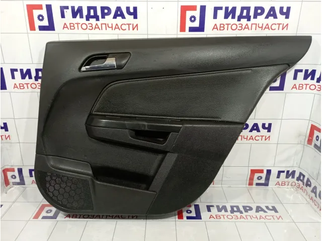 Обшивка двери задней правой Opel Astra H 7232447