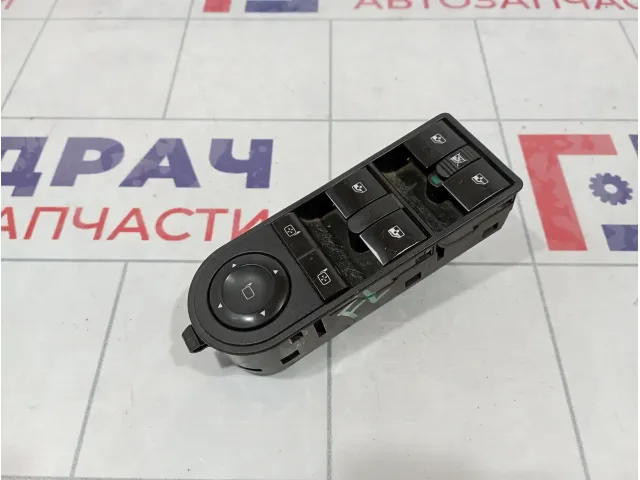 Блок управления стеклоподъемниками Opel Astra H 13228699