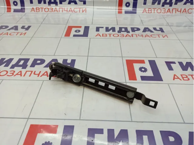 Механизм регулировки ремня безопасности Opel Astra H 13166032
