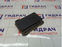 Крышка блока предохранителей Opel Astra H 13125865