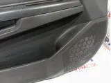 Обшивка двери передней левой Opel Astra (H) 13254936
