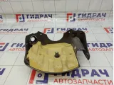 Кожух рулевой колонки нижний Opel Astra (H) 5911538