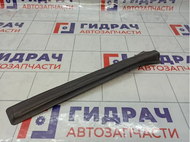 Накладка стойки средней левой Opel Astra (H) 93385597