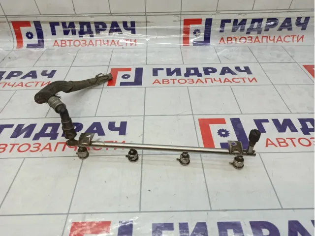Рейка топливная (рампа) Opel Astra (H) 5817306