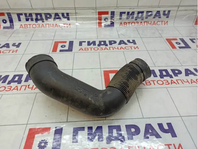 Воздуховод Opel Astra (H) 55559325