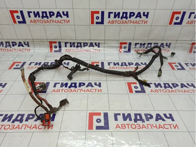 Клемма аккумулятора Opel Astra (H) 13136384