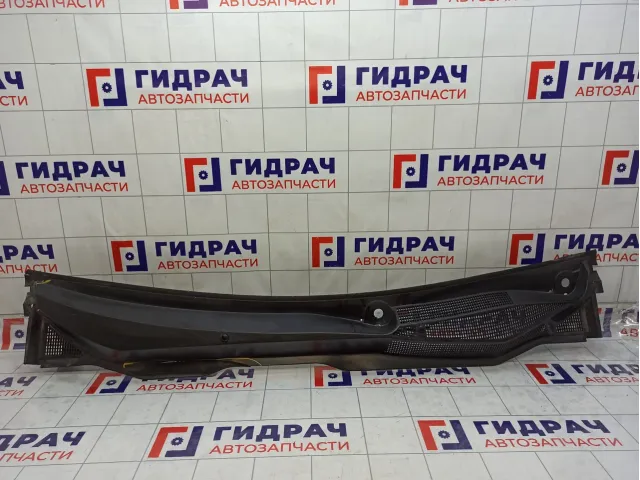 Решетка стеклоочистителей Opel Astra (H) 5104219