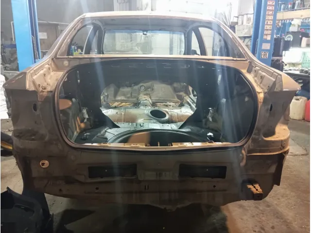 Панель задняя Opel Astra (H)