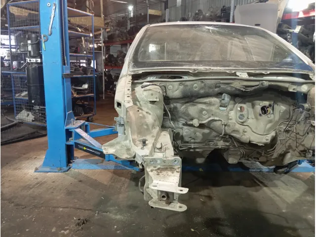 Лонжерон передний правый Opel Astra (H)