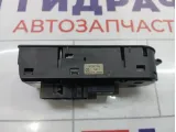 Блок управления стеклоподъемниками Opel Astra (H) 13228706