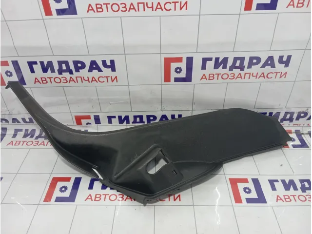 Обшивка стойки задней правой нижняя Opel Astra (H) 93305659