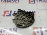 Кронштейн КПП Opel Astra (H) 15801706