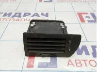 Дефлектор воздушный правый Opel Astra (H) 6814864
