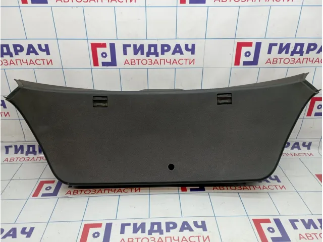 Обшивка двери багажника Opel Astra (H) 2223035
