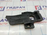 Наполнитель заднего бампера правый Opel Astra (H) 13126032