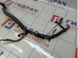 Клемма аккумулятора плюс Opel Astra (H) 55564209