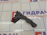 Направляющая переднего бампера правая Opel Astra (H) 24460284