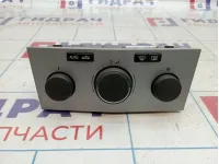 Блок управления климатической установкой Opel Astra (H) 13274233