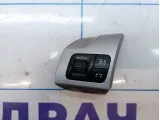 Блок кнопок рулевого колеса левый Opel Astra (H) 13234174